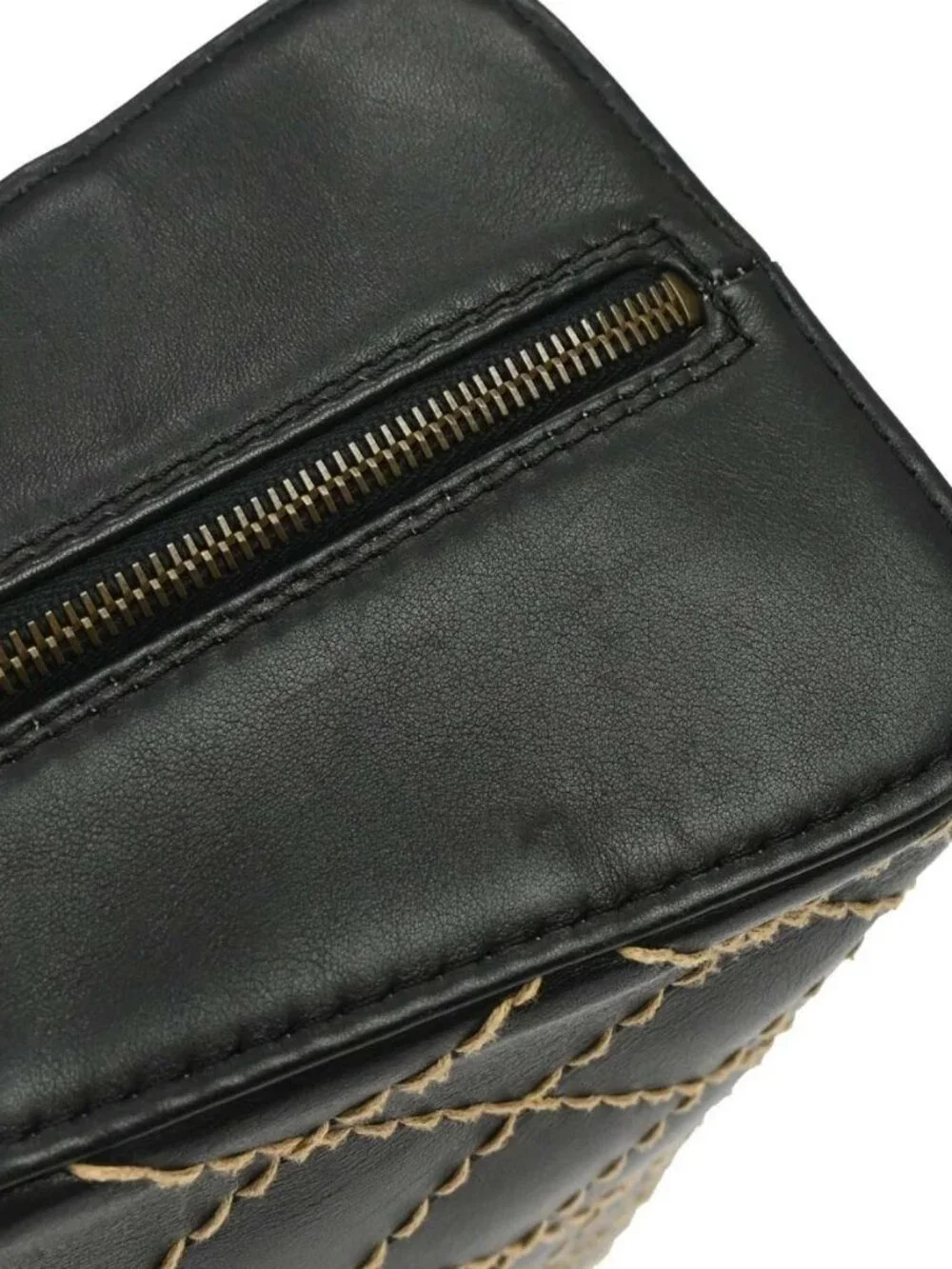 CHANEL wild stitch